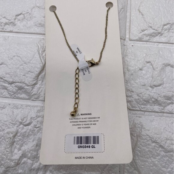 Fashion Leader Unisex Gold Tone Cross Pendant Necklace 16" - Picture 2 of 6